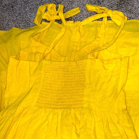 Like New!!  Urban Outfitters yellow midi summer dress with buttons! Super Cute!! - Picture 2 of 5